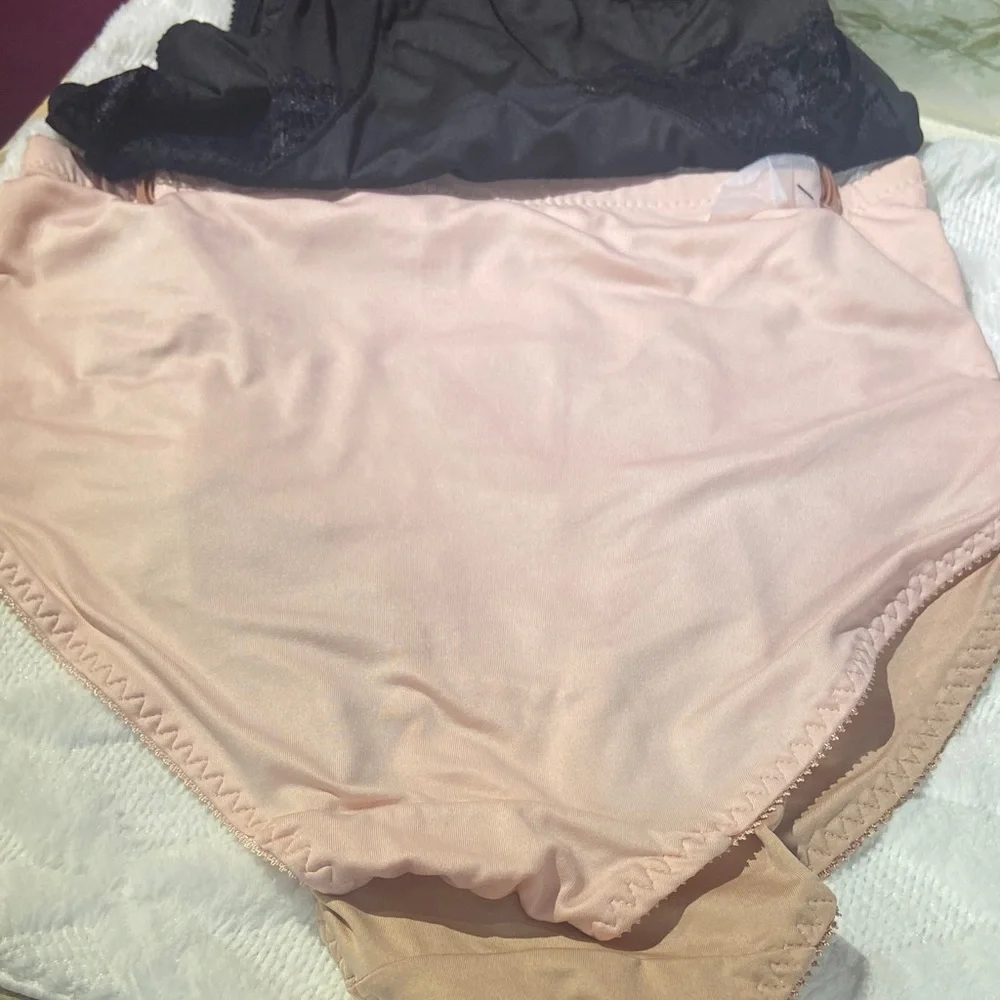 Lace Trimmed Women's Panties - Tan